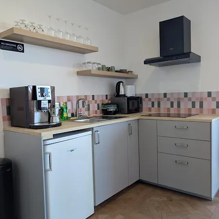 Apartment Mala Kuca Sabljici