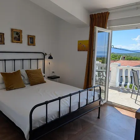 Apartment Mala Kuca Sabljici Strilcici